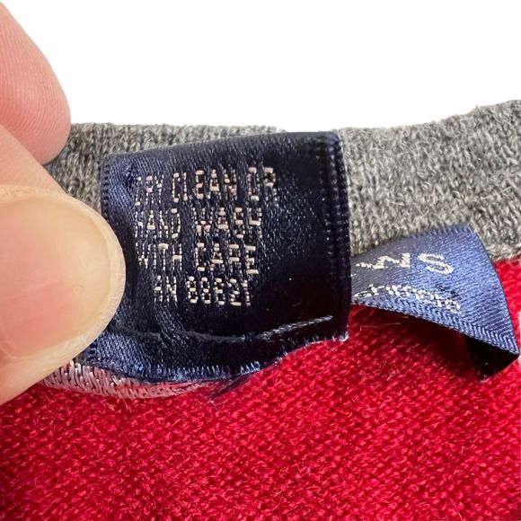 El Daws 2 ply Cashmere Cardigan Sweater Button Front Stacked Pockets Red Gray, S - Picture 5 of 8